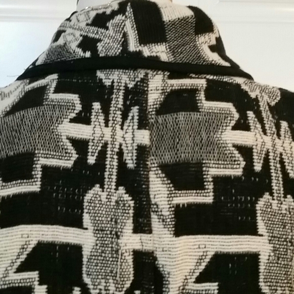 New Indentity Jacket - Picture 9 of 16